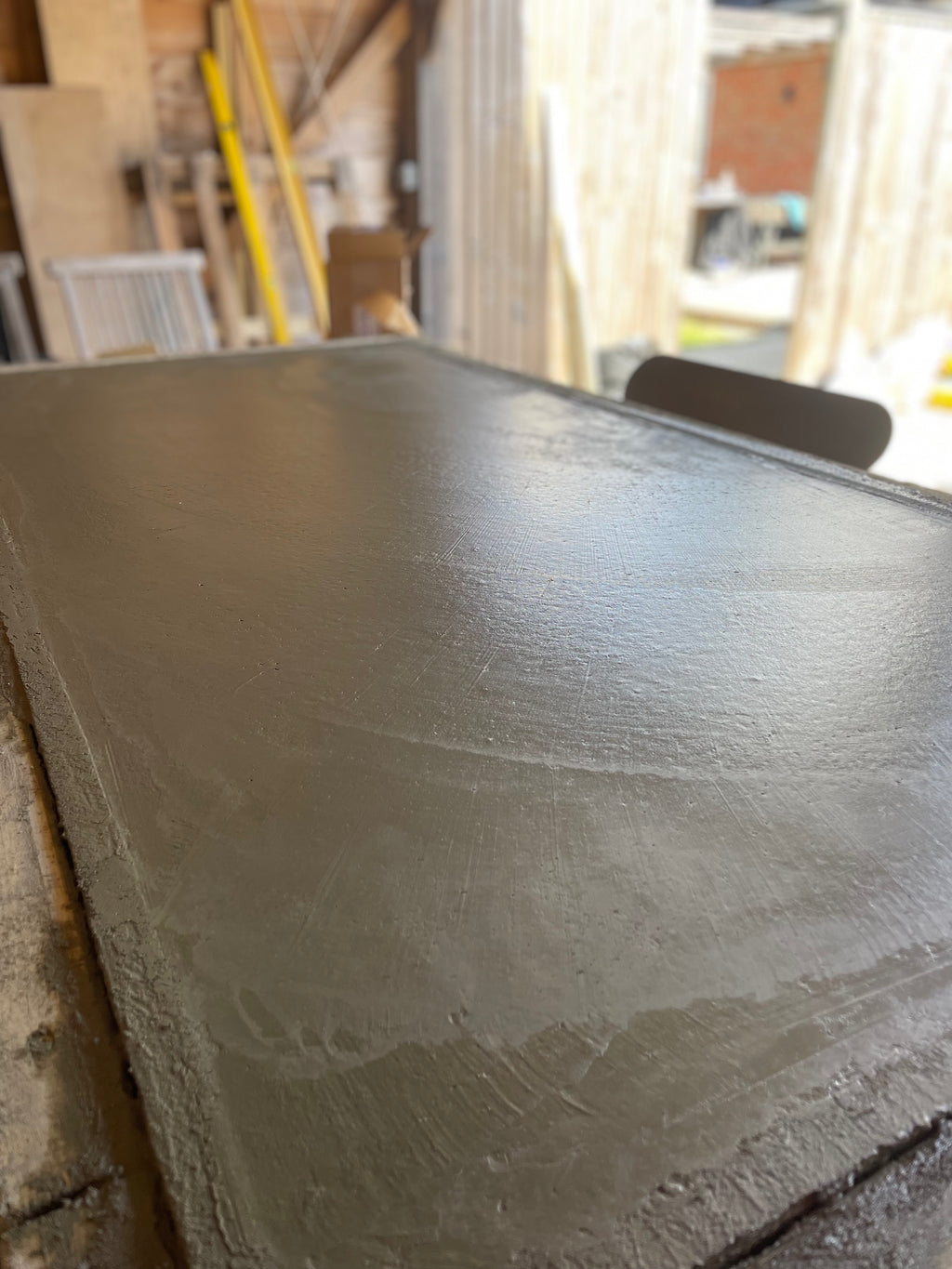 Digital Landscaping Guide - How to Build a Concrete Worktop - PDF Download