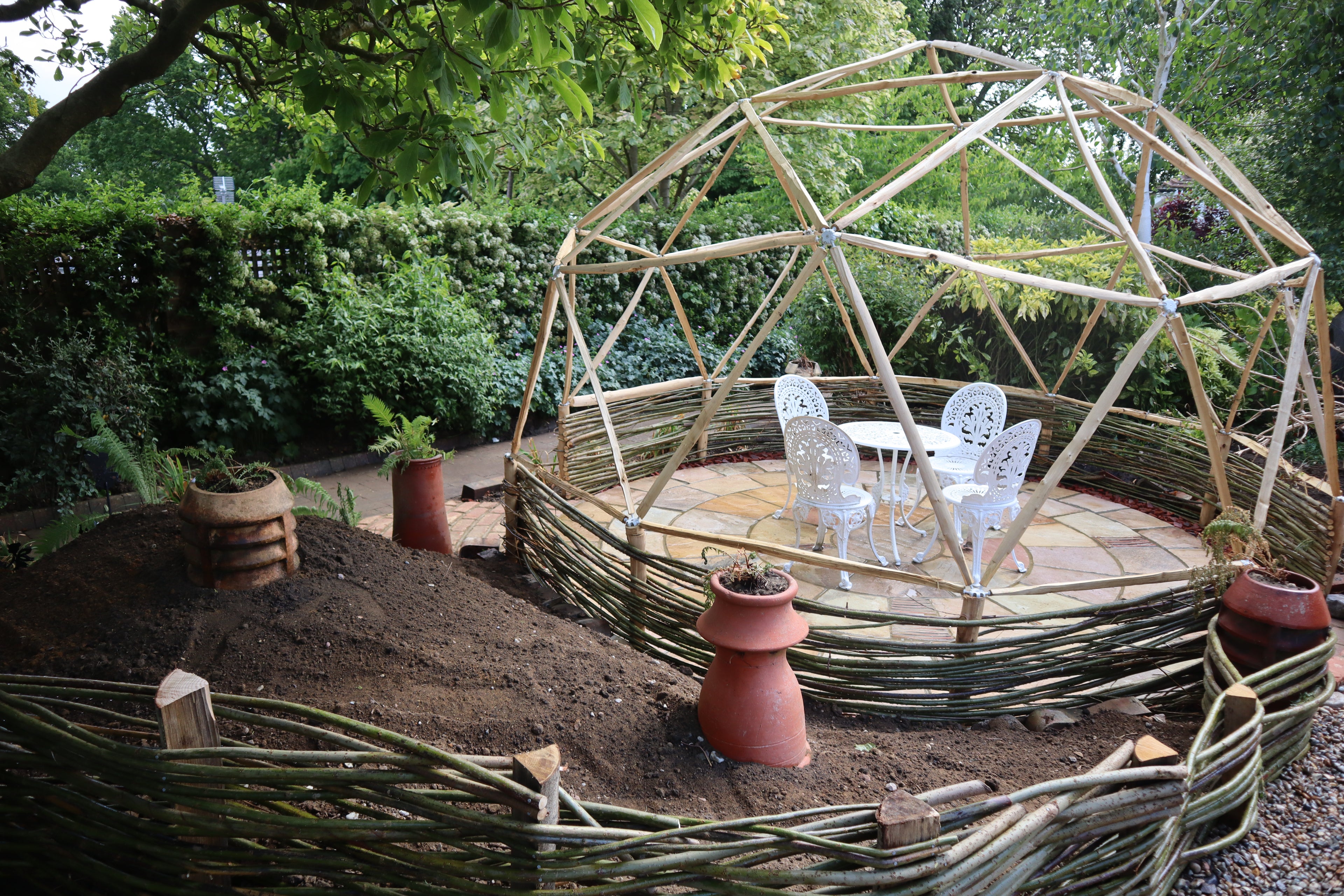 Digital Landscaping Guide - How to Build a Geodesic Dome - PDF Download