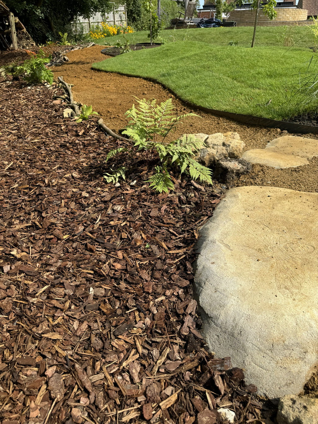 Digital Landscaping Guide - How to Build Your Own Stepping Stones - PDF Download
