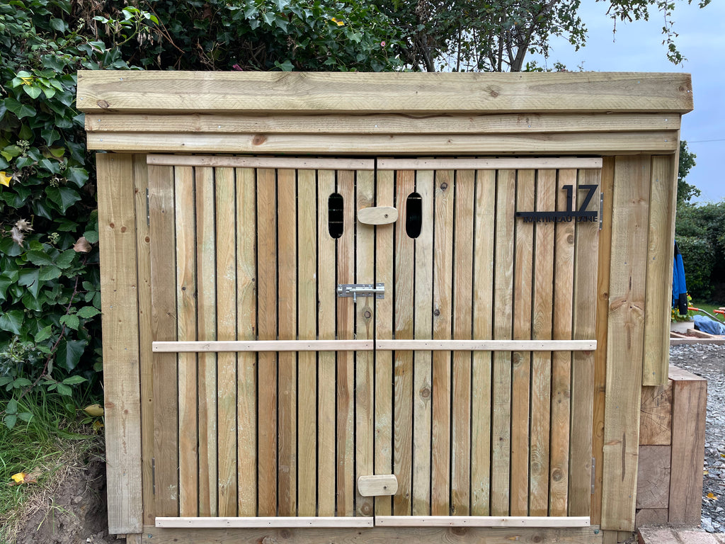 Digital Landscaping Guide - How to Build a Green Roof Refuse Store - PDF Download